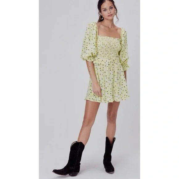 📌 ( Sold ) NWT For Love & Lemons
Chrysanthemum Mini Dress - Picture 3 of 6